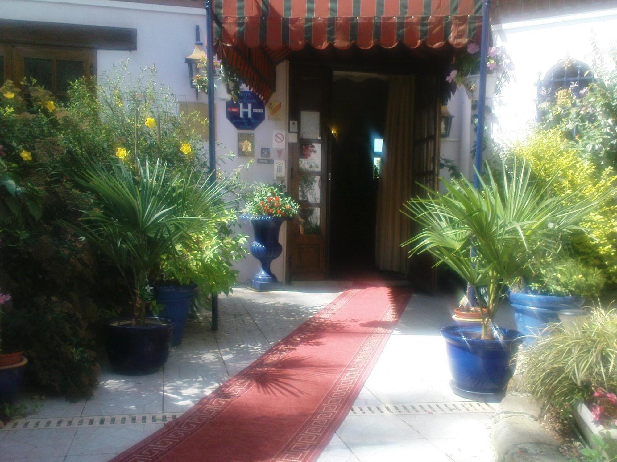 Chateau La Tour Du Roy Vervins Εξωτερικό φωτογραφία